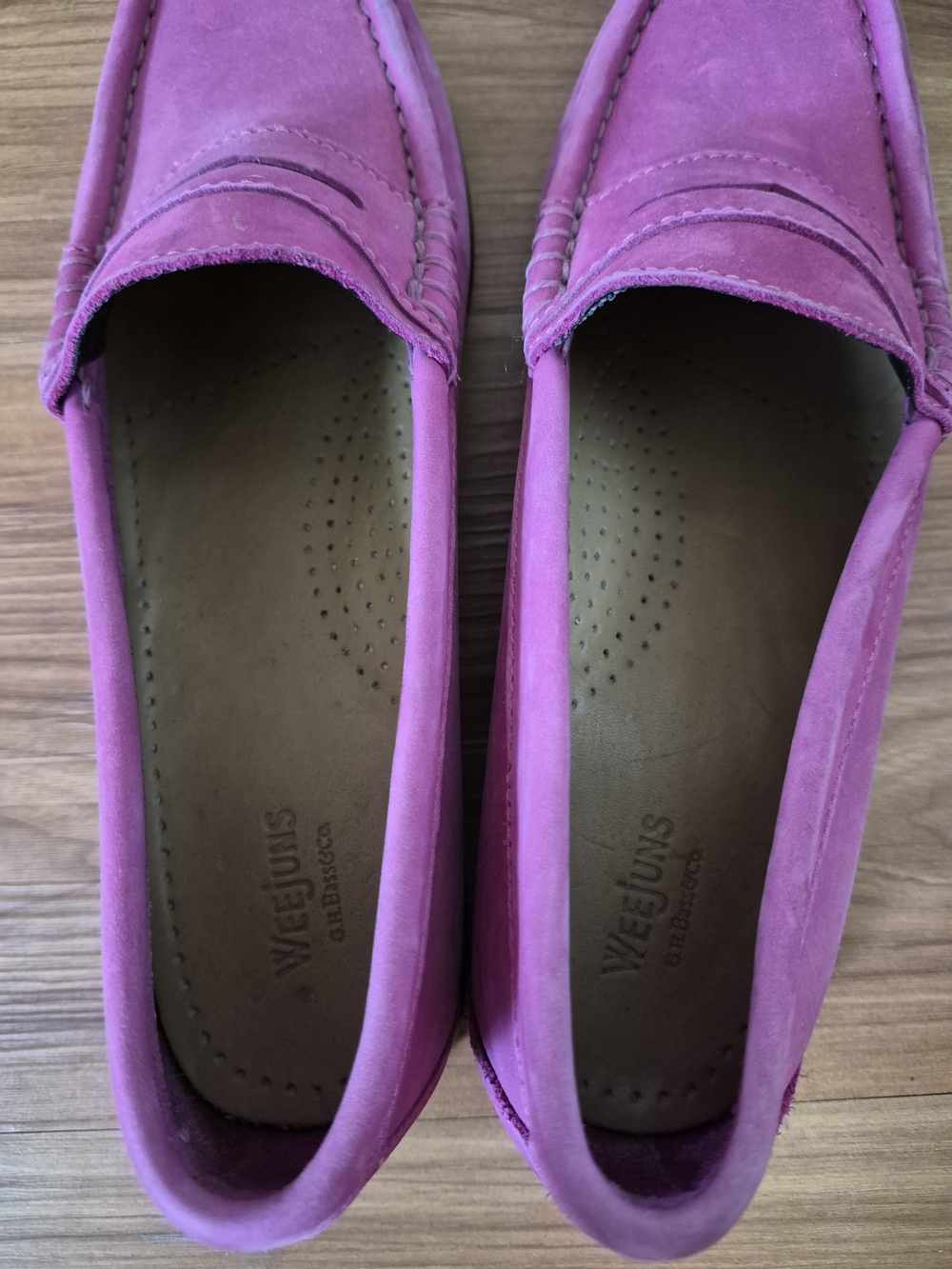 G.H. Bass & Co. Weejuns Pink Suede Penny Loafers Size 8M - Picture 4 of 9
